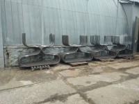 Stall divider for loose cow keeping for concreting