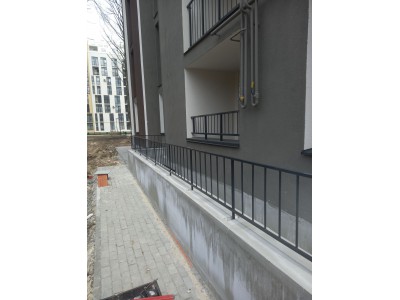 Перила сходинкових маршів, балконні загорожі та інші металоконструкції від ЄвроДеталь